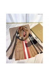 Classic Large Check Cashmere Scarf Camel MG04368